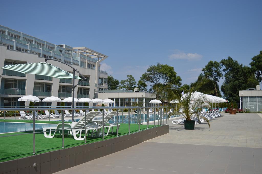 Black Sea Star Aparthotel โซโซโปล ภายนอก รูปภาพ