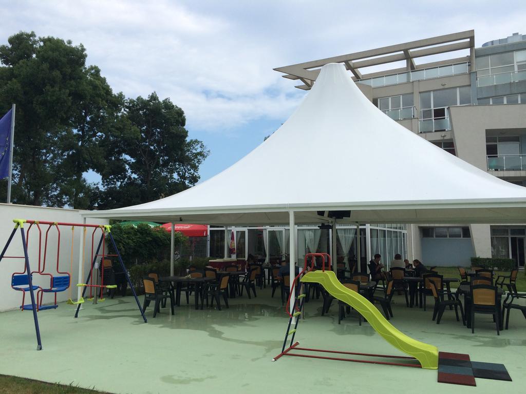 Black Sea Star Aparthotel โซโซโปล ภายนอก รูปภาพ
