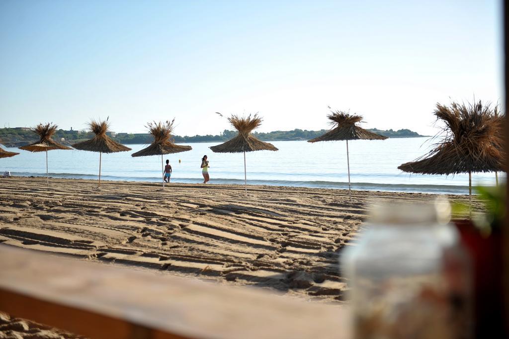 Black Sea Star Aparthotel โซโซโปล ภายนอก รูปภาพ